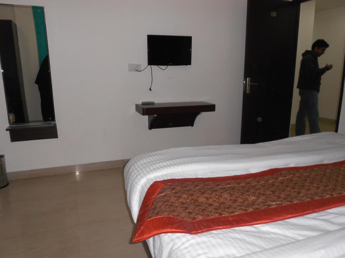 Hotel Lavanya Haridwār Zewnętrze zdjęcie